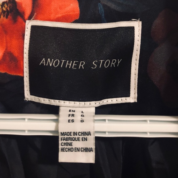 Another Story satin floral blazer suit jacket - Picture 9 of 10